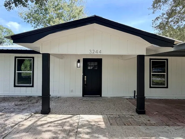 $179,900 | 3244 Brent Drive, Orange, TX 77632