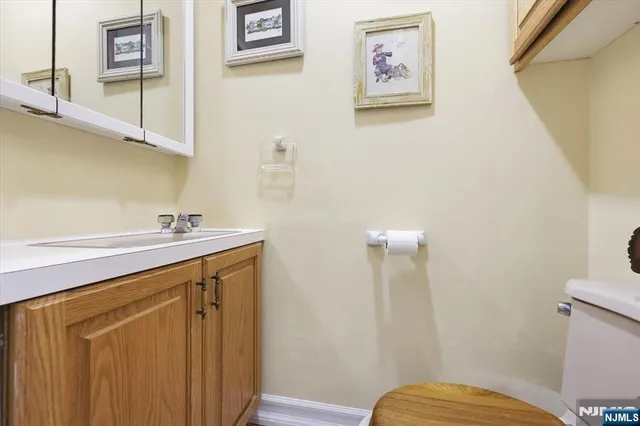 $350,000 | 349 Bloomfield Avenue, Unit 117, Verona, NJ 07044