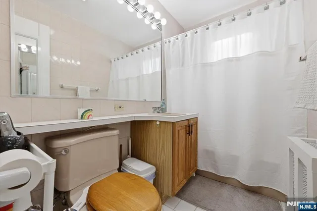 $350,000 | 349 Bloomfield Avenue, Unit 117, Verona, NJ 07044