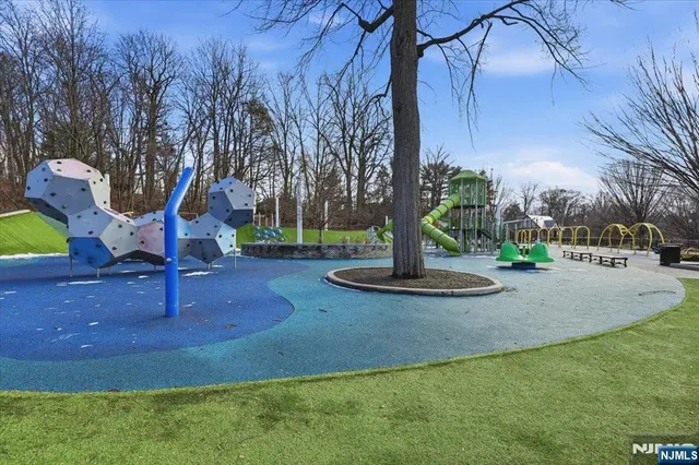 $350,000 | 349 Bloomfield Avenue, Unit 117, Verona, NJ 07044