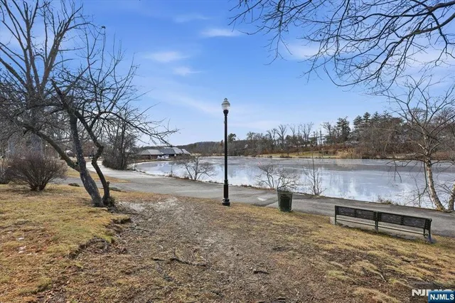 $350,000 | 349 Bloomfield Avenue, Unit 117, Verona, NJ 07044