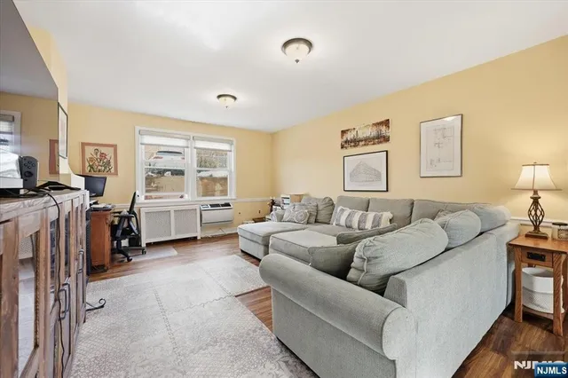 $350,000 | 349 Bloomfield Avenue, Unit 117, Verona, NJ 07044