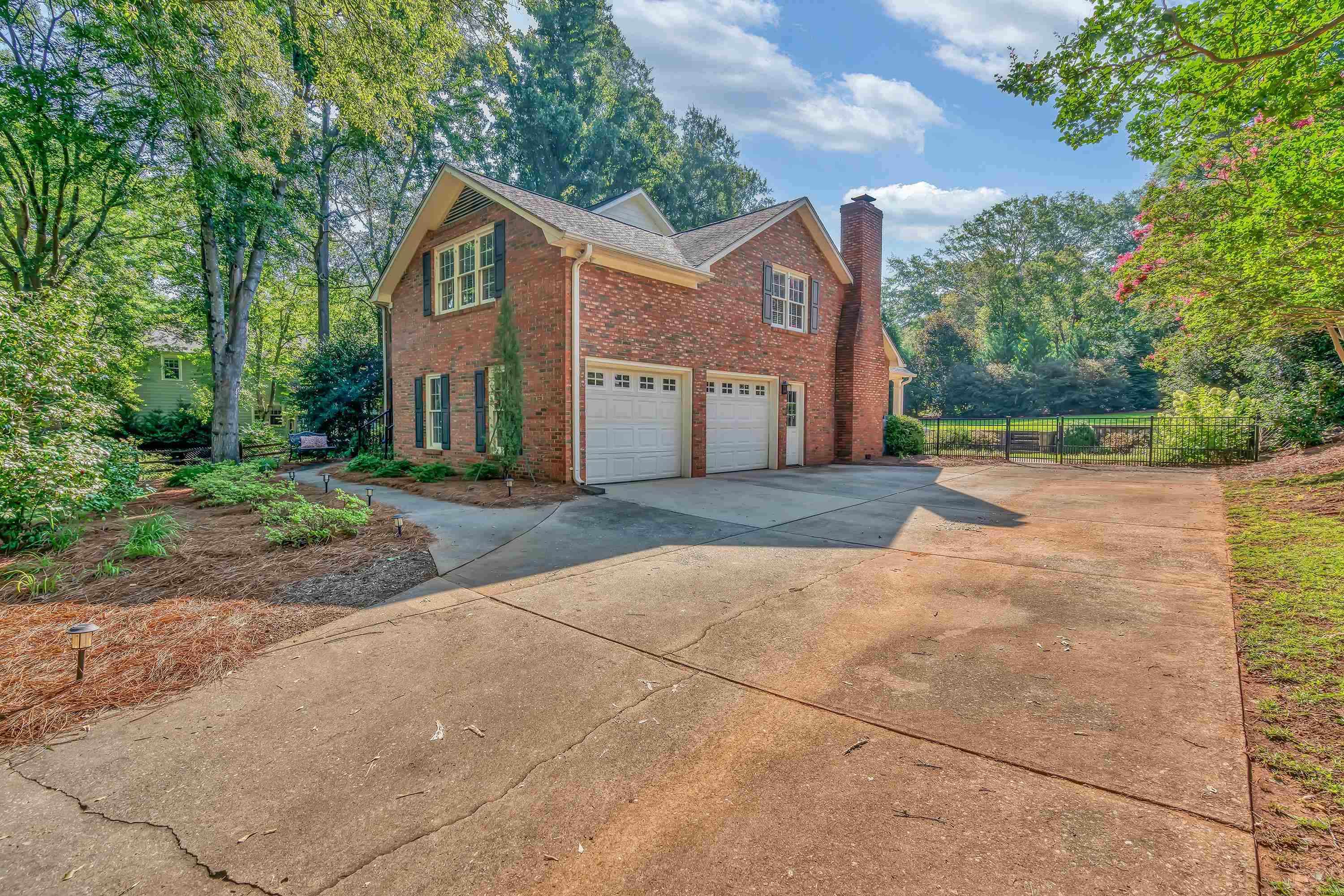 202 Coburn Road Spartanburg, SC 29302 - Photo 32 of 37 Gallery Image 32