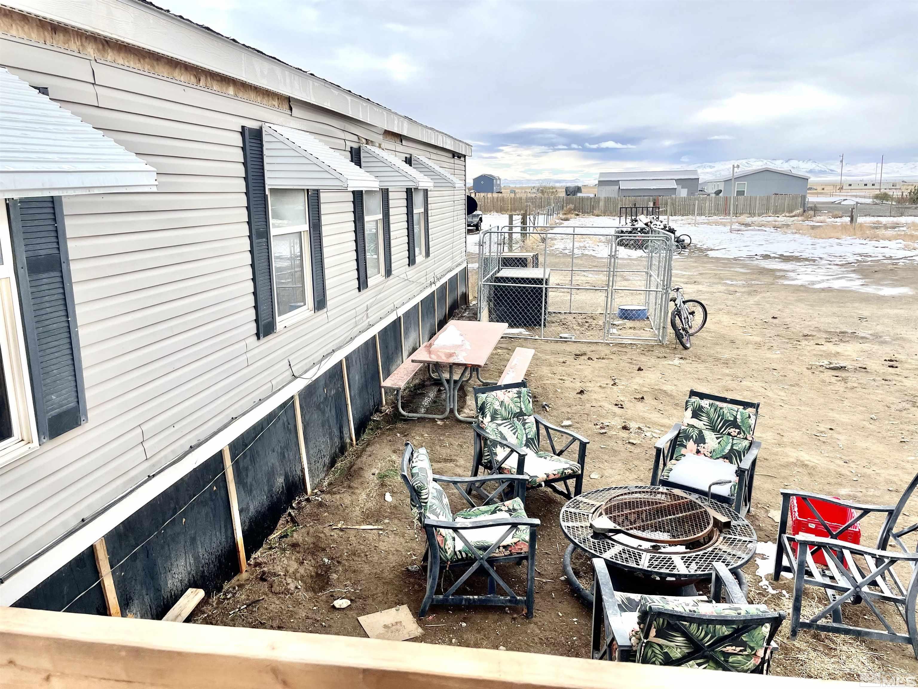 555 Harry Road Winnemucca, NV 89445 - Photo 10 of 11 a view of city from balcony
