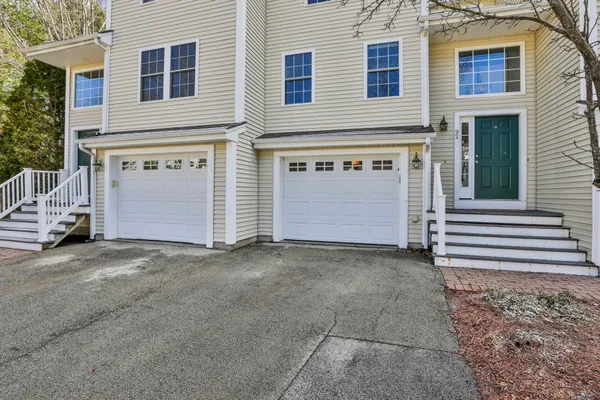 $3,000 | 92 Barrington Avenue, Nashua, NH 03062