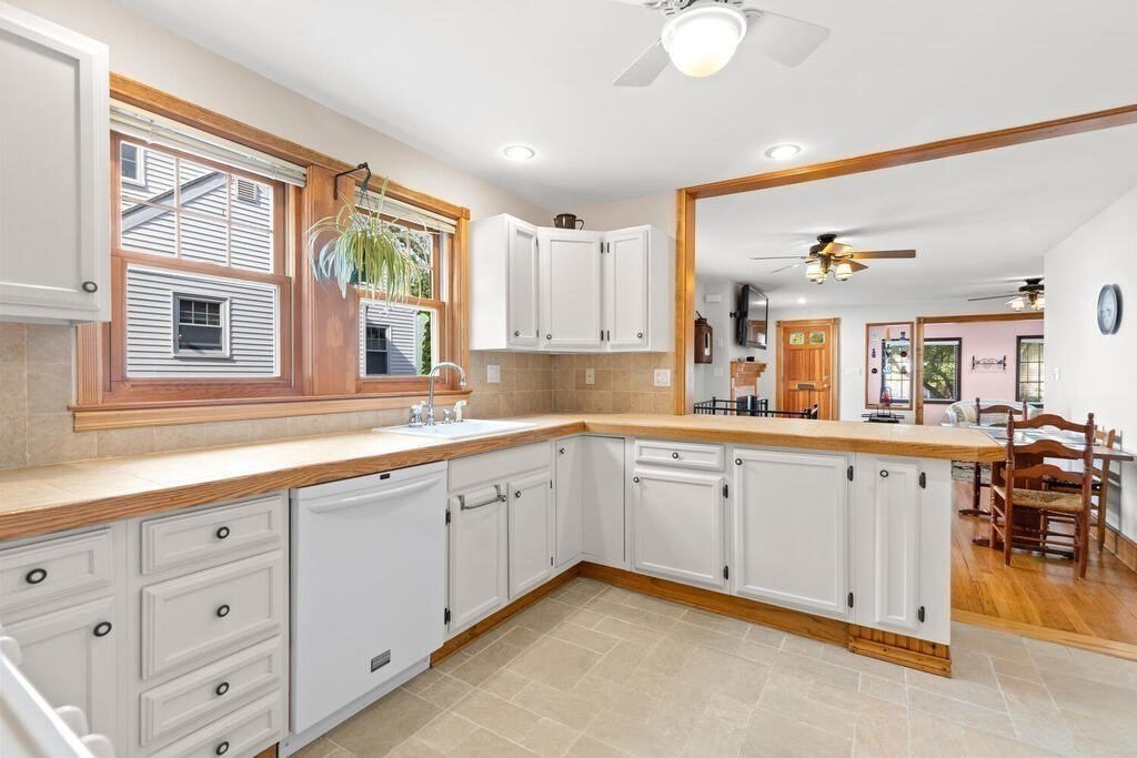 79 Rutland Street Watertown, MA 02472 - Photo 12 of 33 Gallery Image 12
