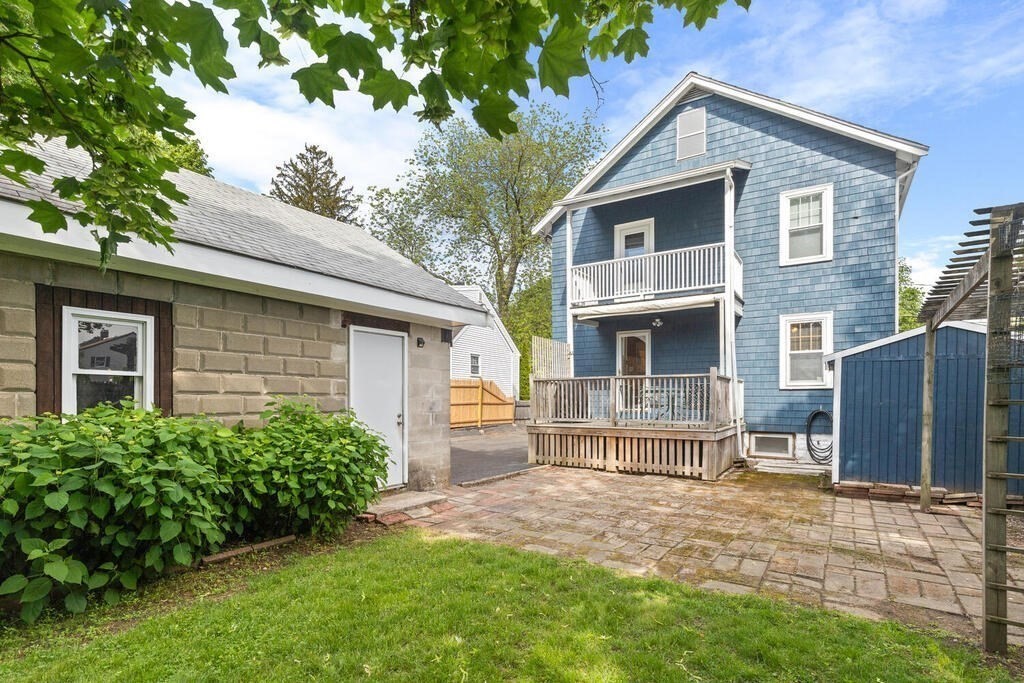 79 Rutland Street Watertown, MA 02472 - Photo 29 of 33 Gallery Image 29