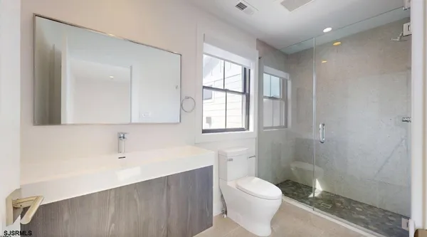$829,000 | 100 7th Street North, Brigantine, NJ 08203