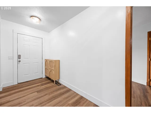 $525,000 | 321 North Holladay Drive, Seaside, OR 97138