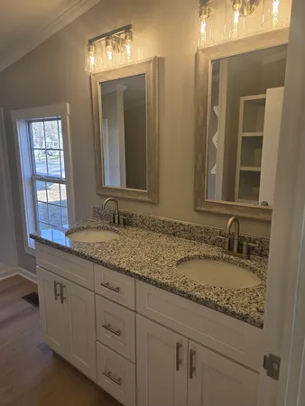 $2,000 | 223 East Park Avenue, Gallatin, TN 37066