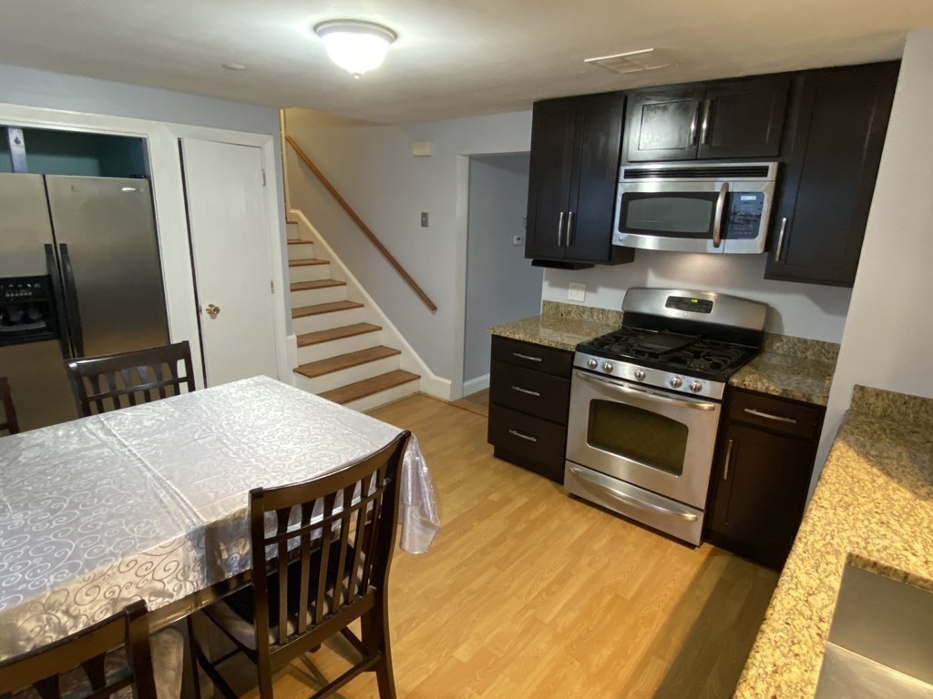 224 College Farm Road Waltham, MA 02451 - Photo 6 of 39 Gallery Image 6