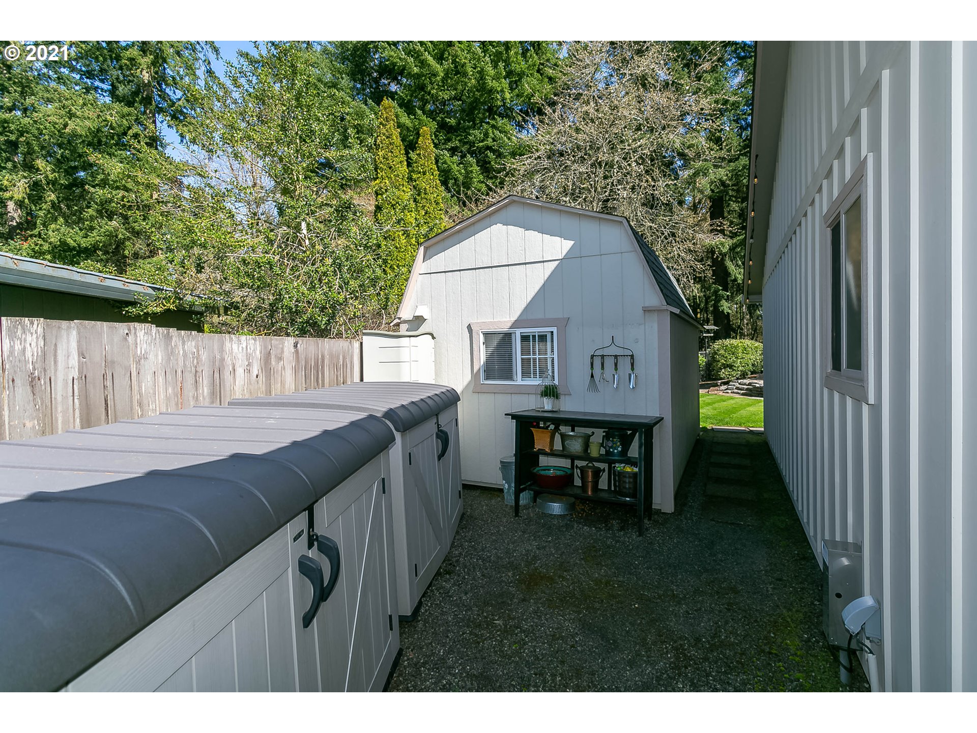 9135 Southwest Arapaho Road Tualatin, OR 97062 - Photo 31 of 32 Gallery Image 31
