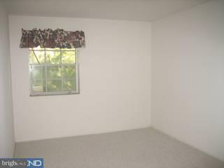 7302 Cresheim Road, Unit C8 Philadelphia, PA 19119 - Photo 4 of 6 Gallery Image 4