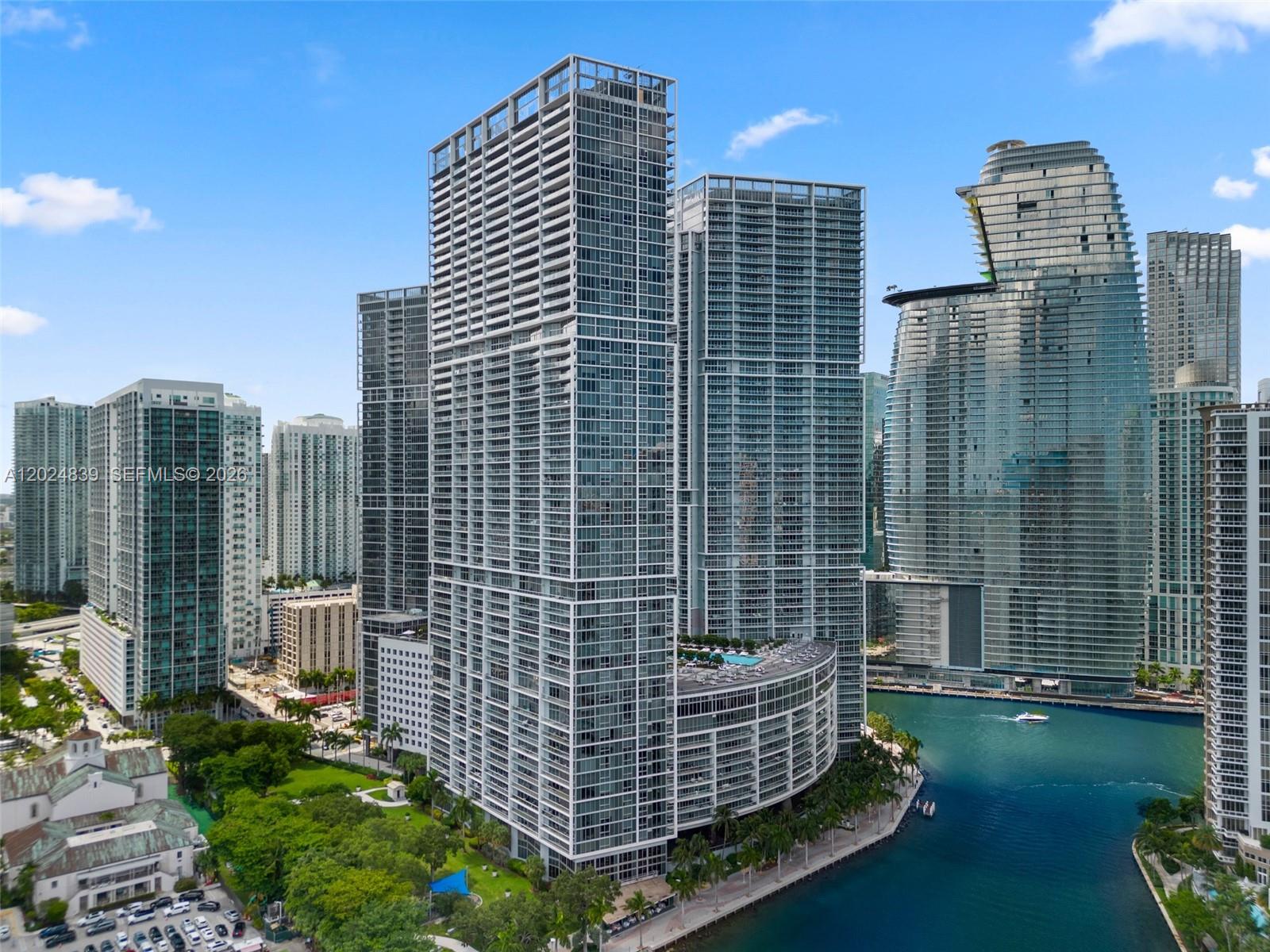 495 Brickell Avenue, Unit 409 Miami, FL 33131 - Photo 27 of 31