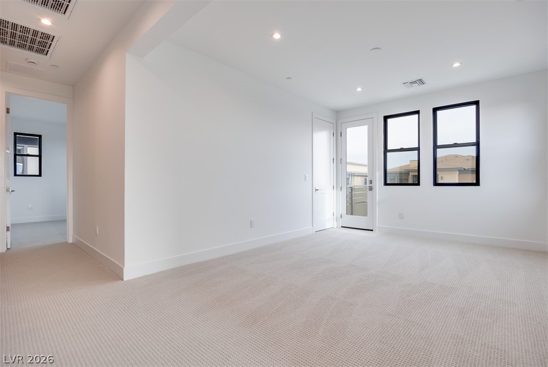27 Sumter Rdg Street Las Vegas, NV 89138 - Photo 29 of 52