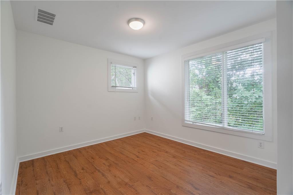 1338 Rietveld Row Northwest Atlanta, GA 30318 - Photo 19 of 37
