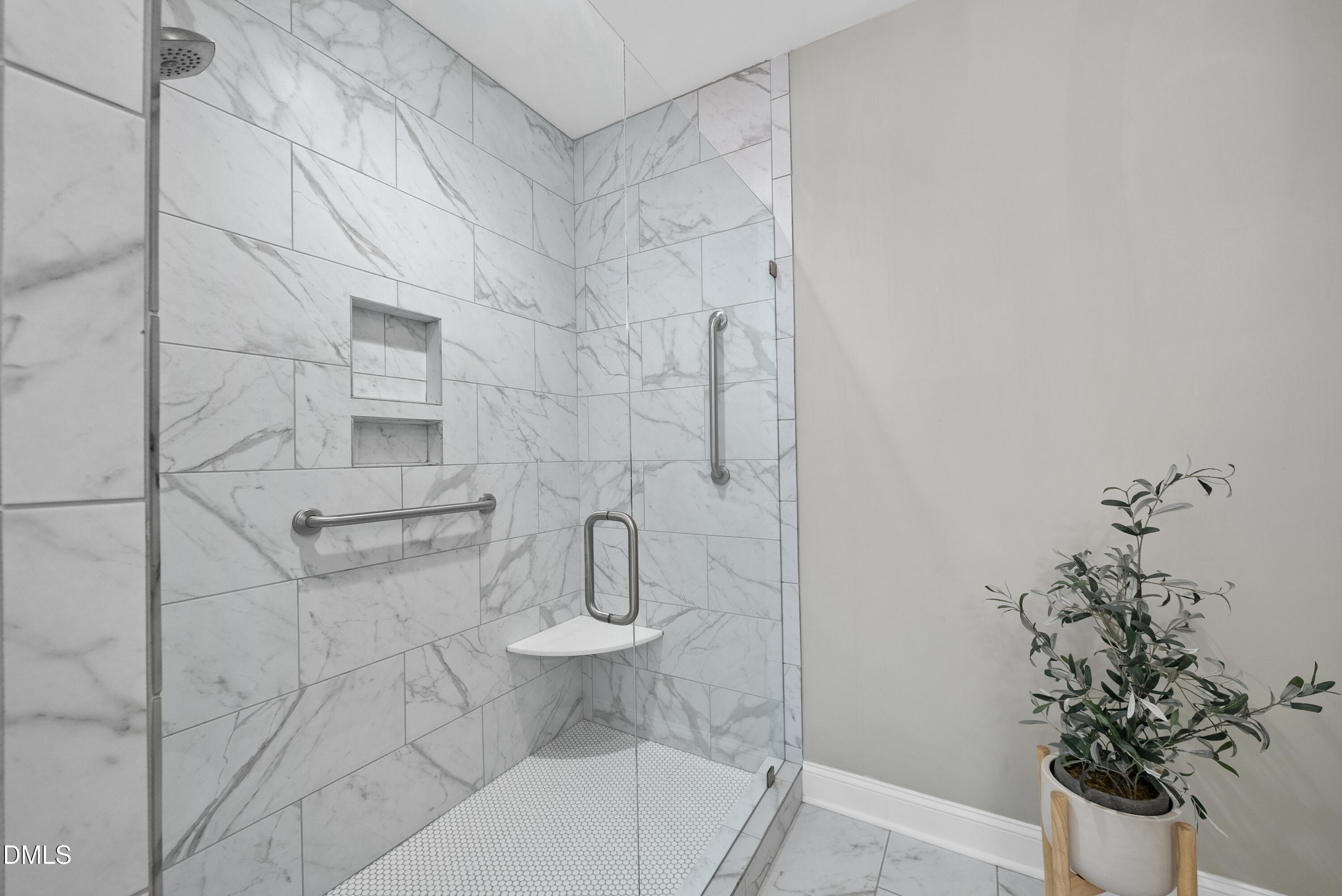 8110 Lloyd Allyns Way Raleigh, NC 27615 - Photo 27 of 66 DSC07324