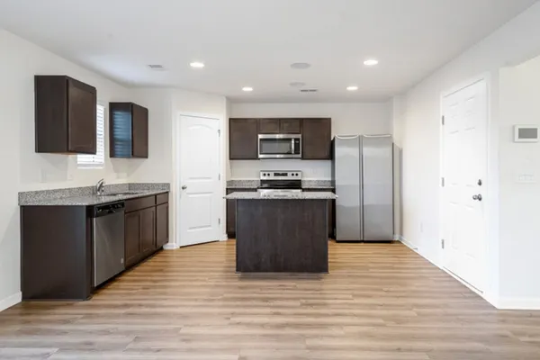 $2,190 | 422 Seaborn Circle, Pendleton, SC 29670