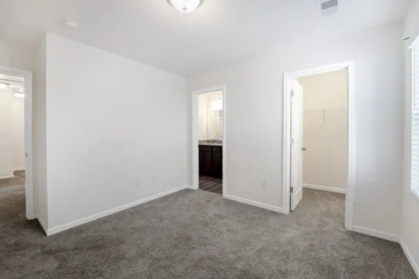 $2,190 | 422 Seaborn Circle, Pendleton, SC 29670