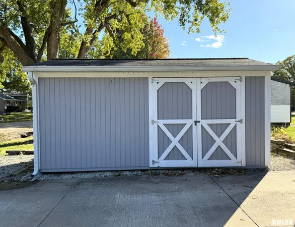 $269,900 | 4256 Evergreen Drive, Galesburg, IL 61401