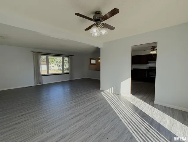 $280,000 | 4256 Evergreen Drive, Galesburg, IL 61401