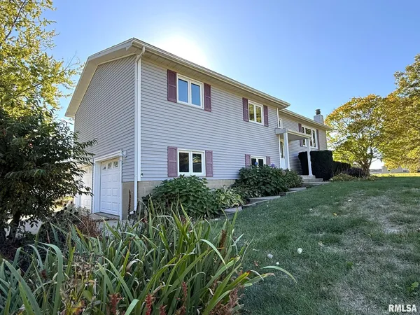 $269,900 | 4256 Evergreen Drive, Galesburg, IL 61401