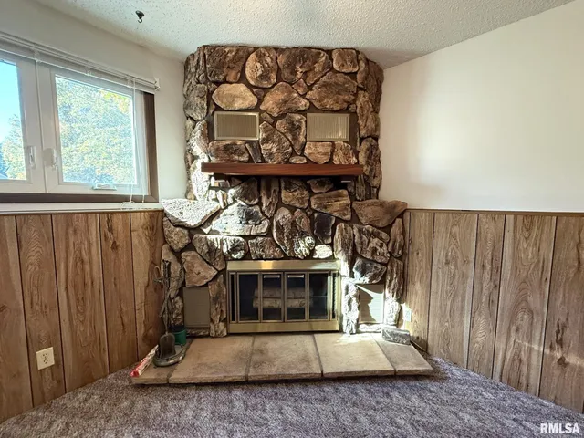 $280,000 | 4256 Evergreen Drive, Galesburg, IL 61401