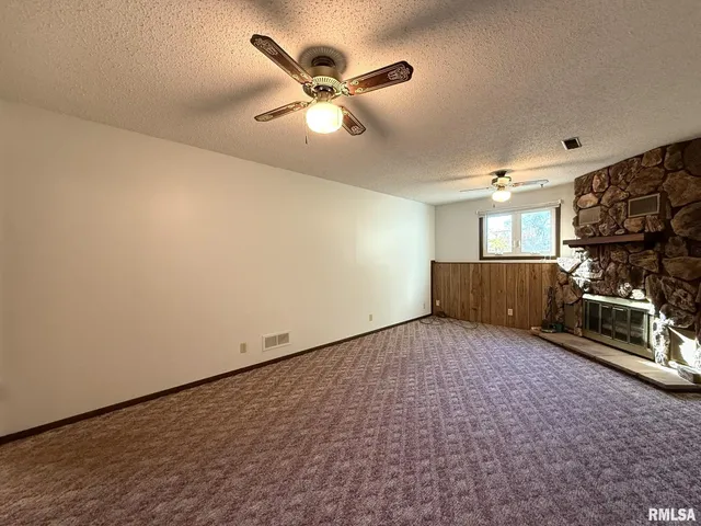 $280,000 | 4256 Evergreen Drive, Galesburg, IL 61401