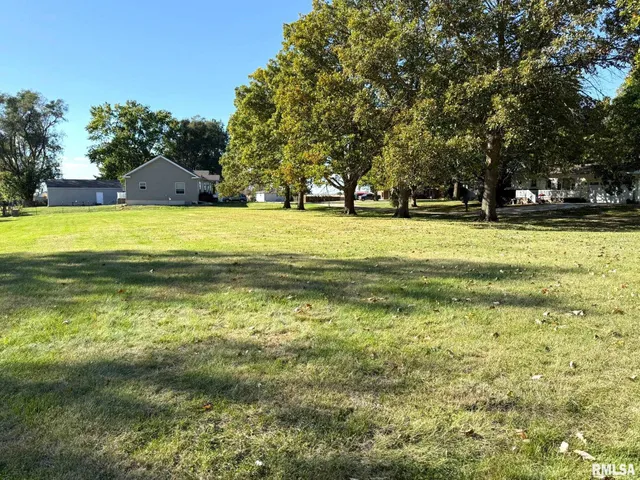 $280,000 | 4256 Evergreen Drive, Galesburg, IL 61401