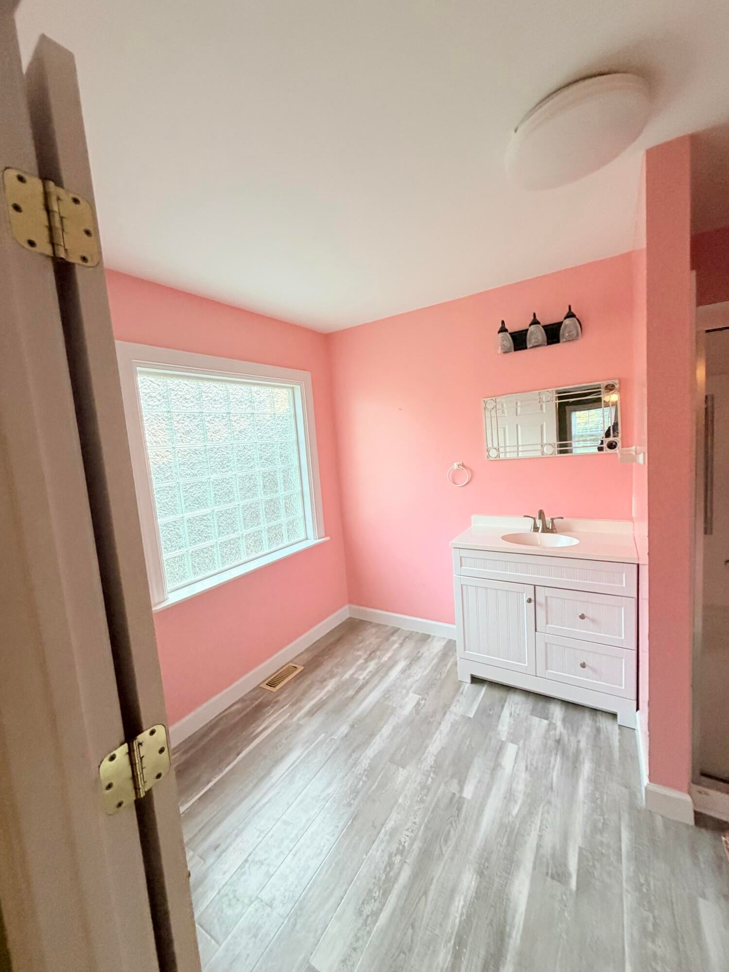 212 Old Edgefield Road Plum Branch, SC 29845 - Photo 18 of 34 Gallery Image 18