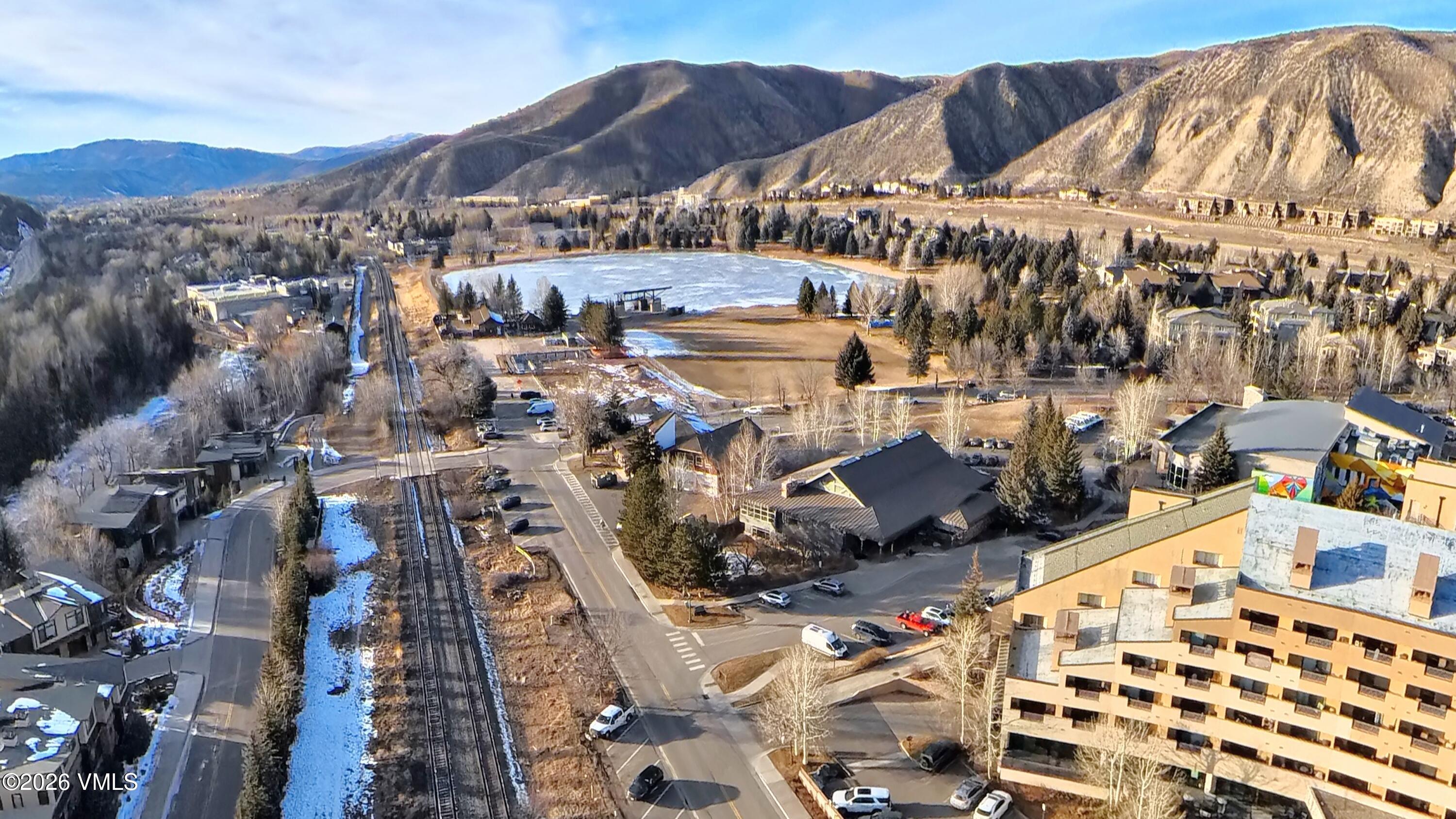 137 Benchmark Road, Unit 327 Avon, CO 81620 - Photo 31 of 40 IMG_20260121_155904_074(4)