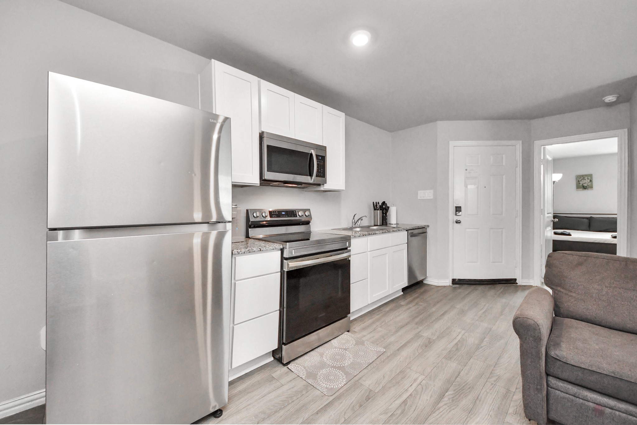9027 Madera Road, Unit A Houston, TX 77078 - Photo 22 of 49