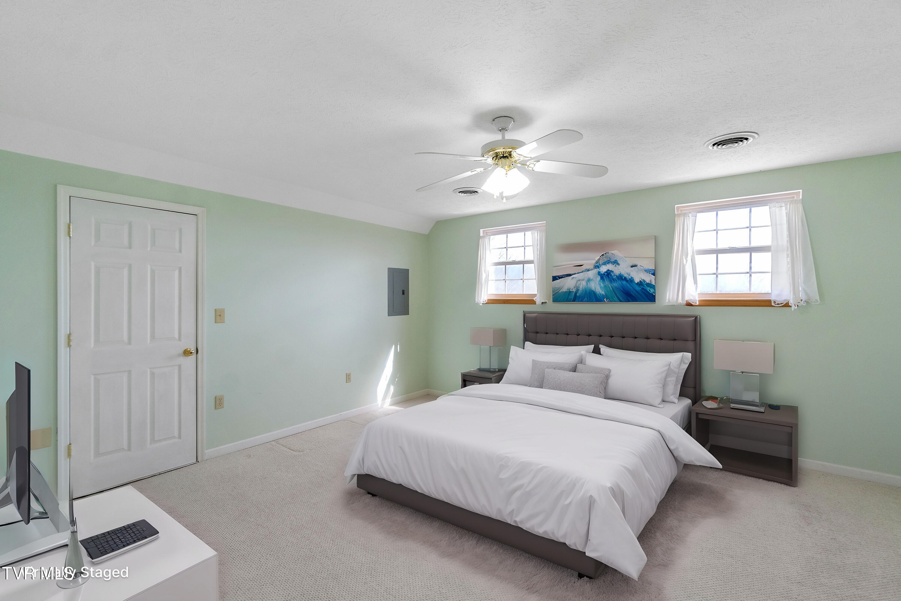 165 Pleasant View Road Bulls Gap, TN 37711 - Photo 20 of 48 18 - Bedroom - Standard - 1