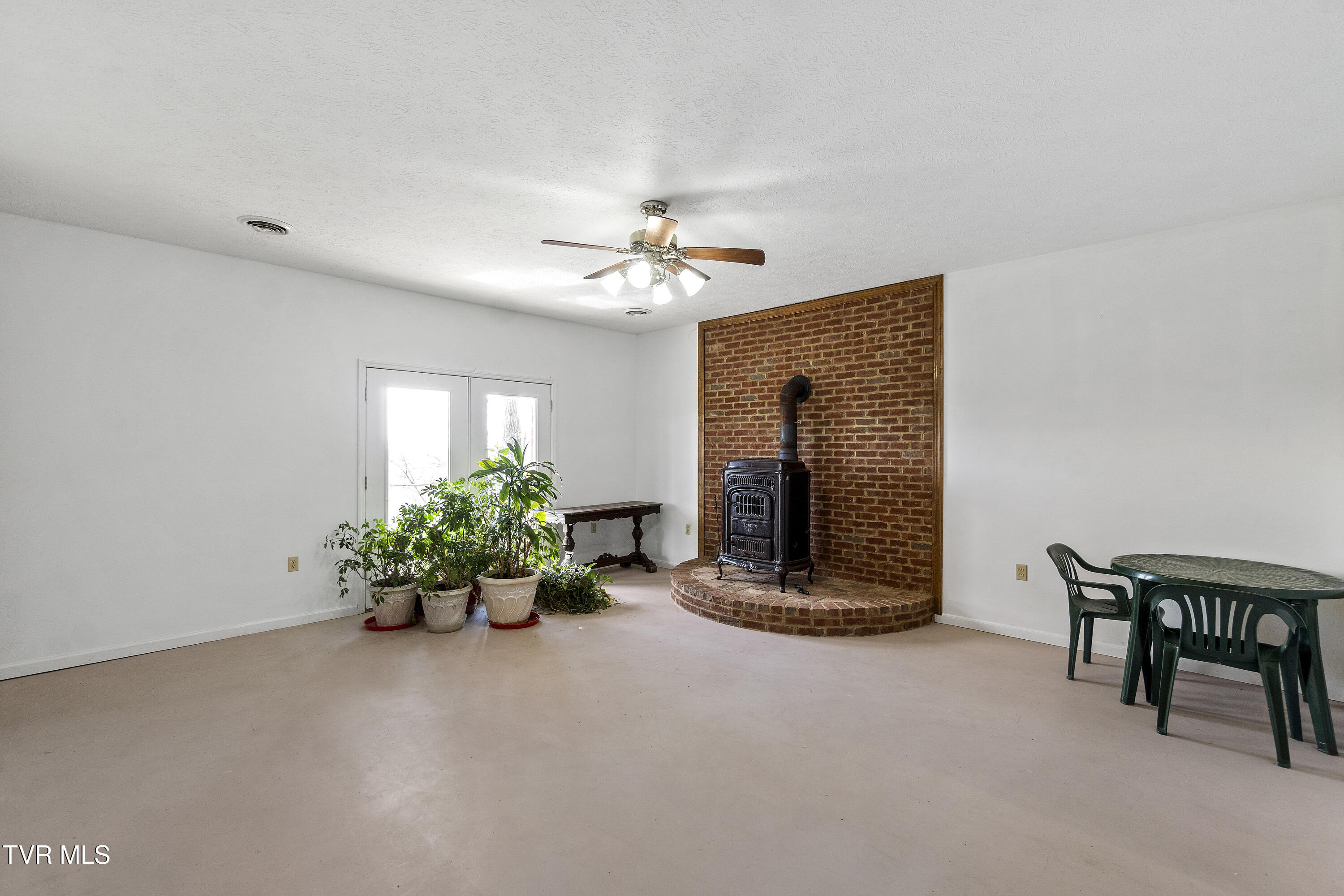165 Pleasant View Road Bulls Gap, TN 37711 - Photo 34 of 48 31