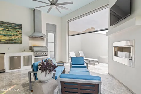 $1,025,000 | 610 Elysian Fields Drive, Lafayette, LA 70508