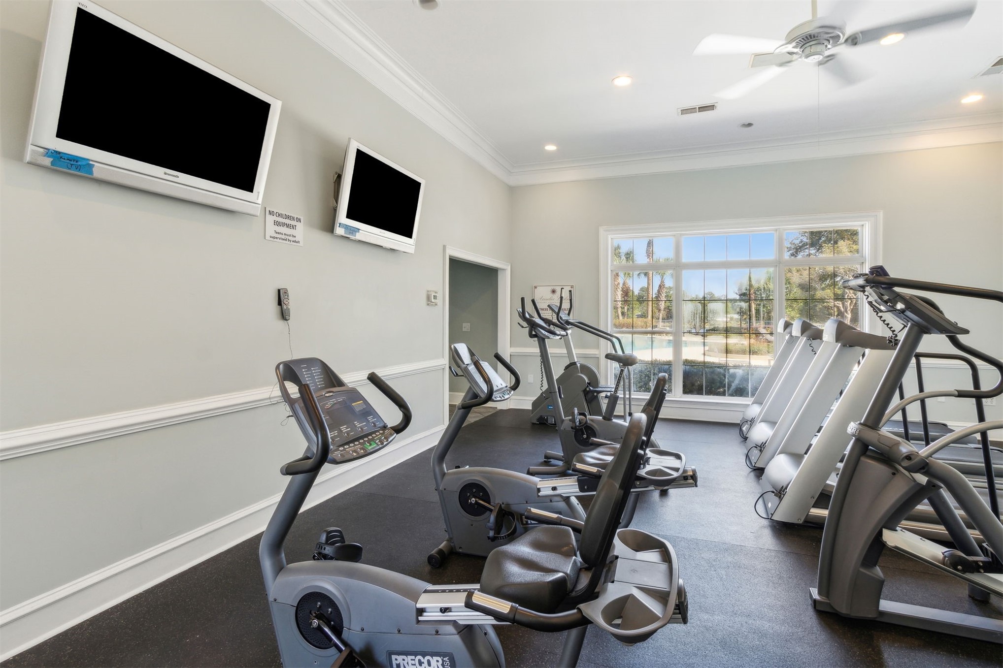 23583 Bahama Point, Unit 1526 Fernandina Beach, FL 32034 - Photo 33 of 43 Fitness center
