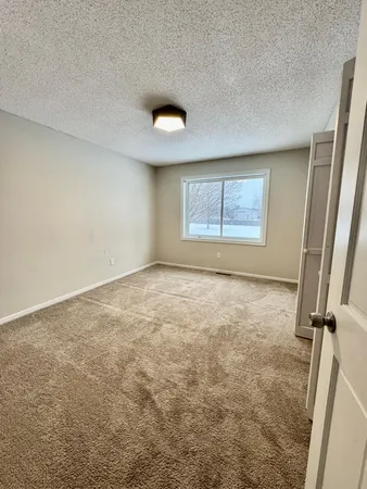 $3,200 | 3663 125th Avenue Northeast, Blaine, MN 55449