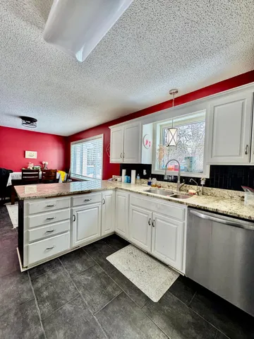 $3,750 | 3663 125th Avenue Northeast, Blaine, MN 55449