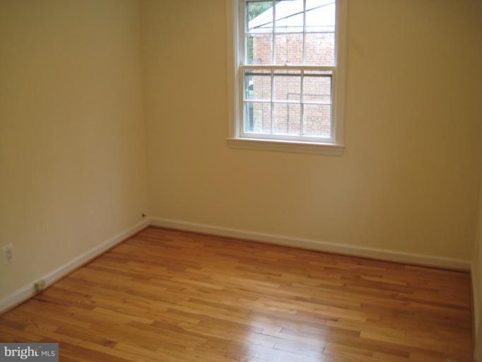 9517 Seminole Street Silver Spring, MD 20901 - Photo 14 of 22 Bedroom #3