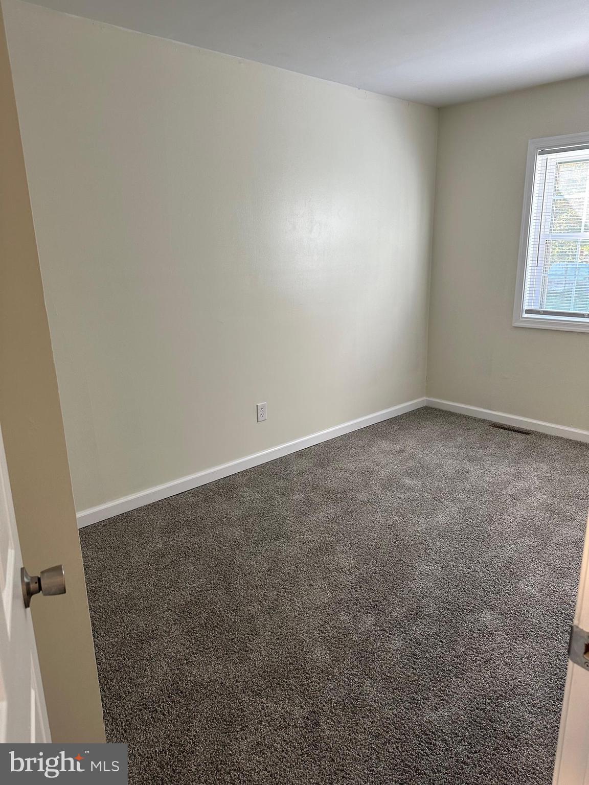 134 Spruance Road Dover, DE 19901 - Photo 17 of 22 Upstairs Bedroom 3
