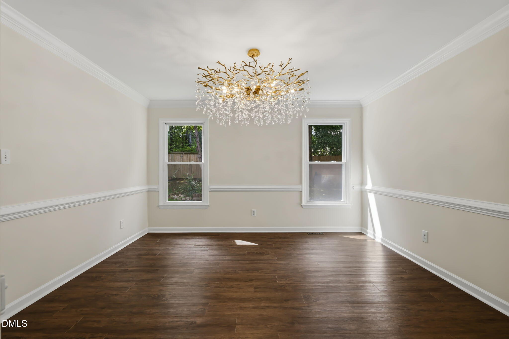 4409 Queenstown Court Raleigh, NC 27612 - Photo 13 of 52 4409 Queenstown Ct