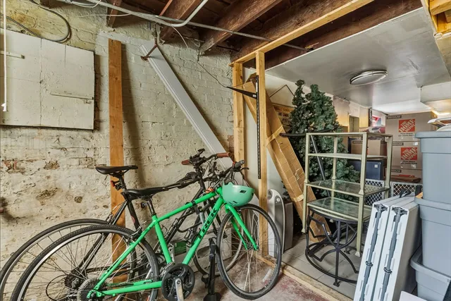 $239,900 | 7127 South St Lawrence Avenue, Chicago, IL 60619