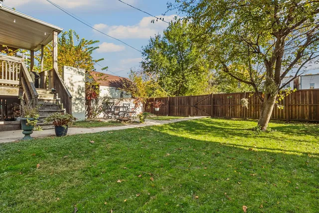 $239,900 | 7127 South St Lawrence Avenue, Chicago, IL 60619