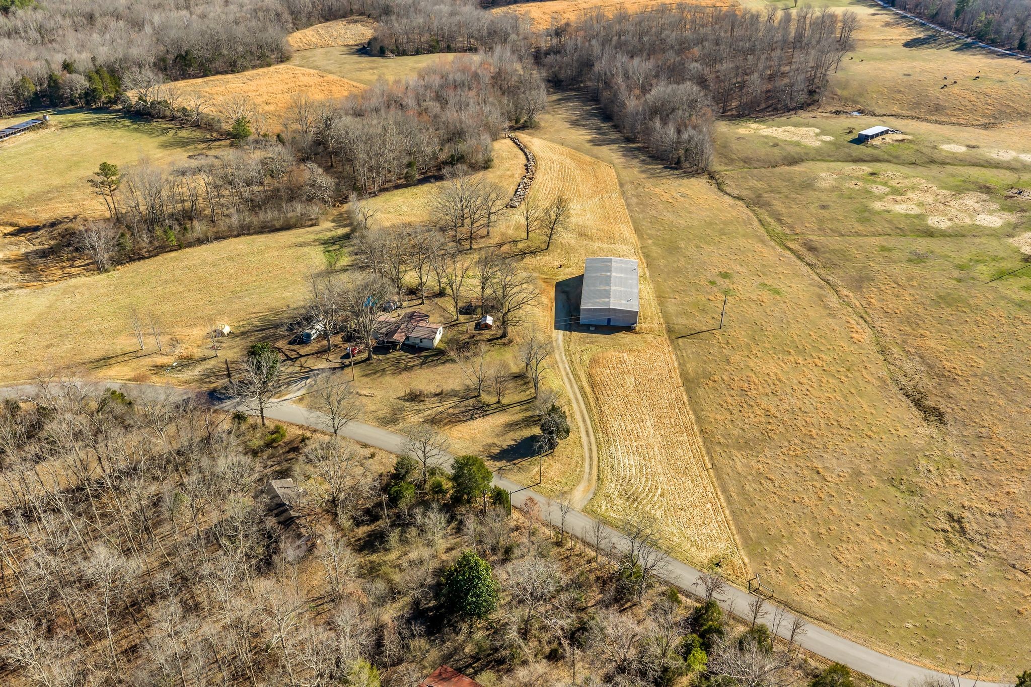 2340 Ridge Road McEwen, TN 37101 - Photo 26 of 72 a view of wooden floor