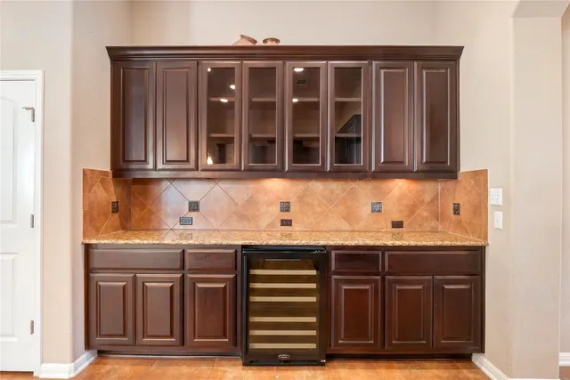 $2,900 | 12208 Fairway Cove, Austin, TX 78732