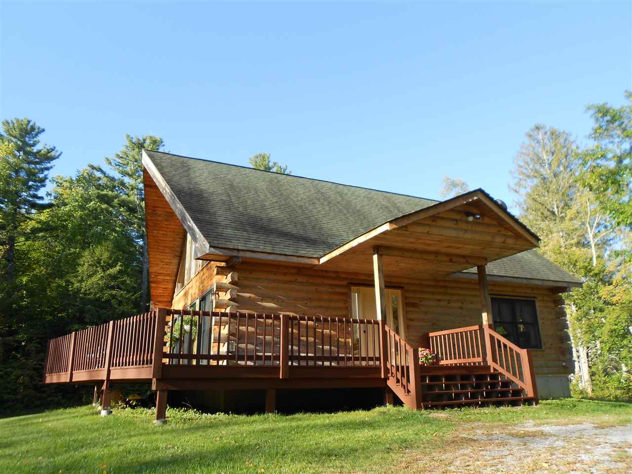 169 Cemetery Road Arlington, VT 05250 - Photo 2 of 25 Gallery Image 2