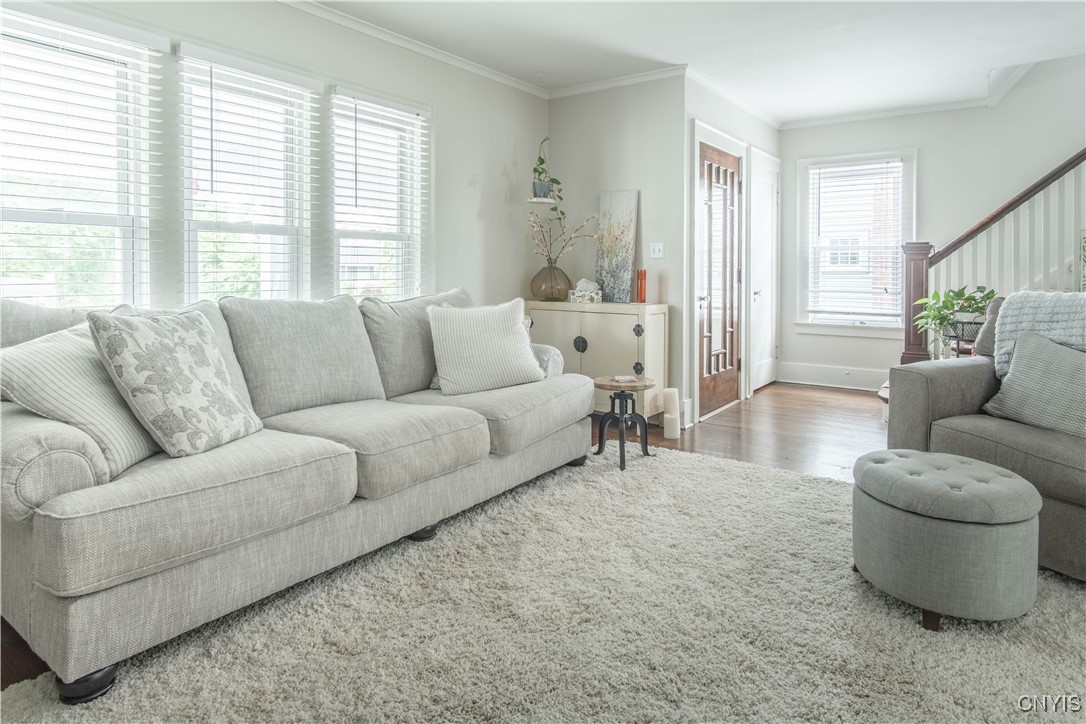 425 Brattle Road Syracuse, NY 13203 - Photo 13 of 46