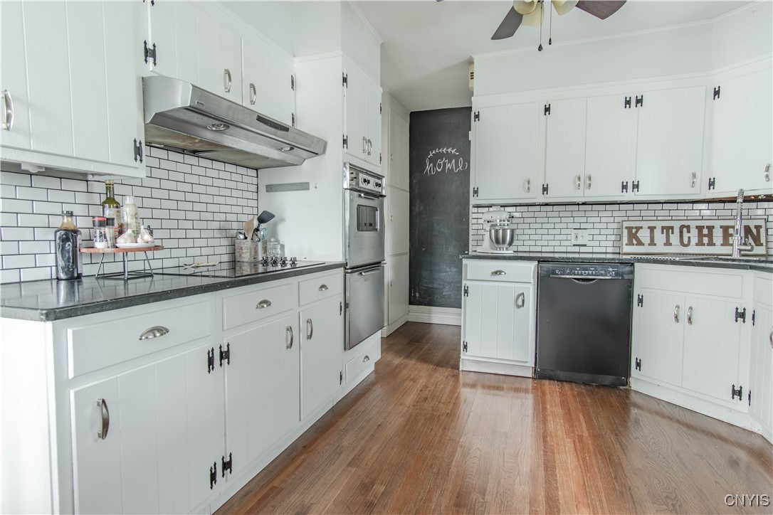 425 Brattle Road Syracuse, NY 13203 - Photo 21 of 46