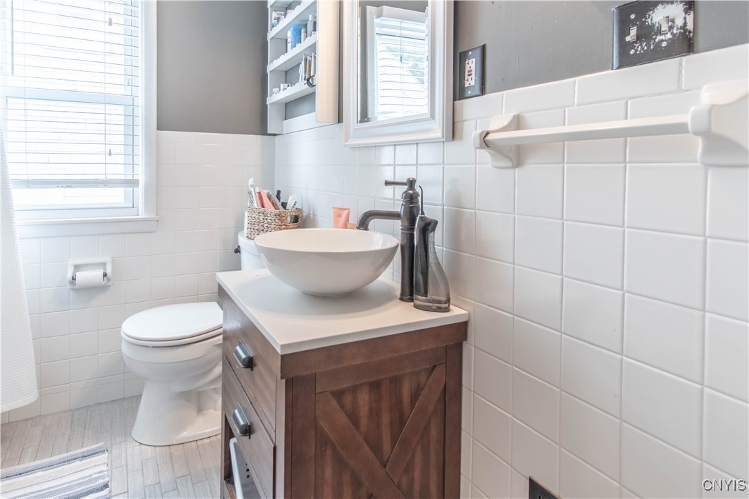 425 Brattle Road Syracuse, NY 13203 - Photo 32 of 46