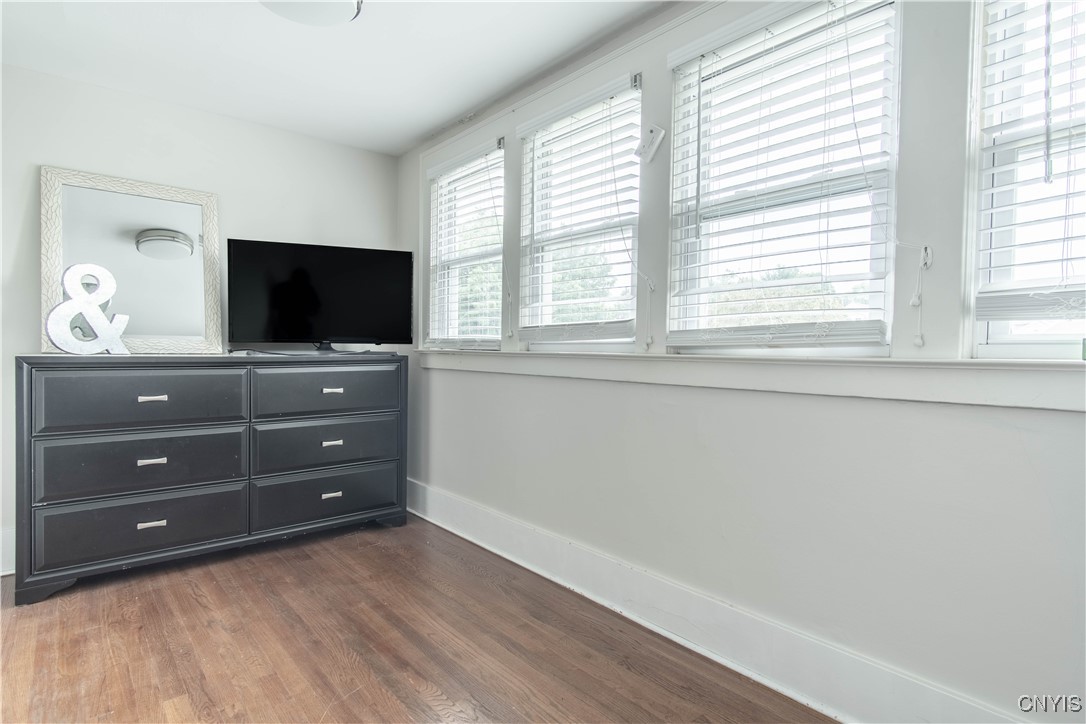 425 Brattle Road Syracuse, NY 13203 - Photo 33 of 46